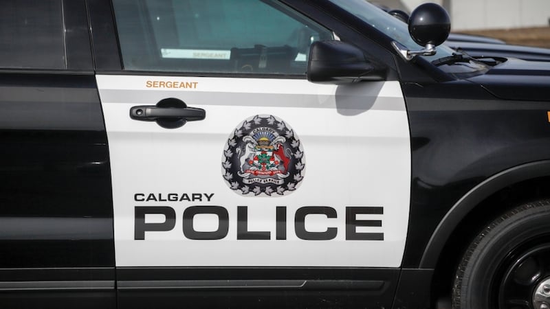 83-year-old pedestrian dies after being hit by truck in Calgary crash
