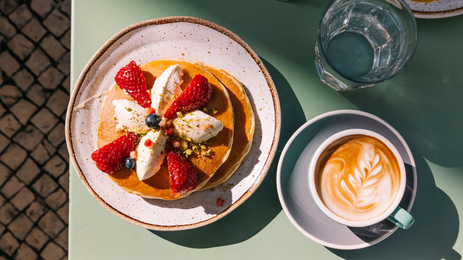 15 Kitchen Essentials For Breakfast And Brunch Lovers
