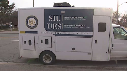 SIU investigating after teen injured in hit-and-run while allegedly running away from the police in Mississauga