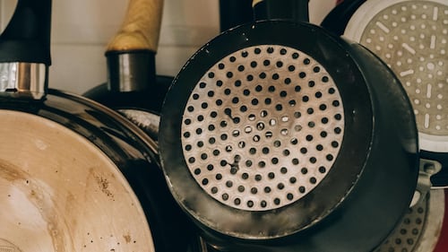 Man hit in the head with frying pan during bedroom break-in