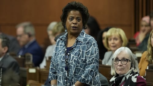 Federal health minister non-committal on signing more pharmacare deals