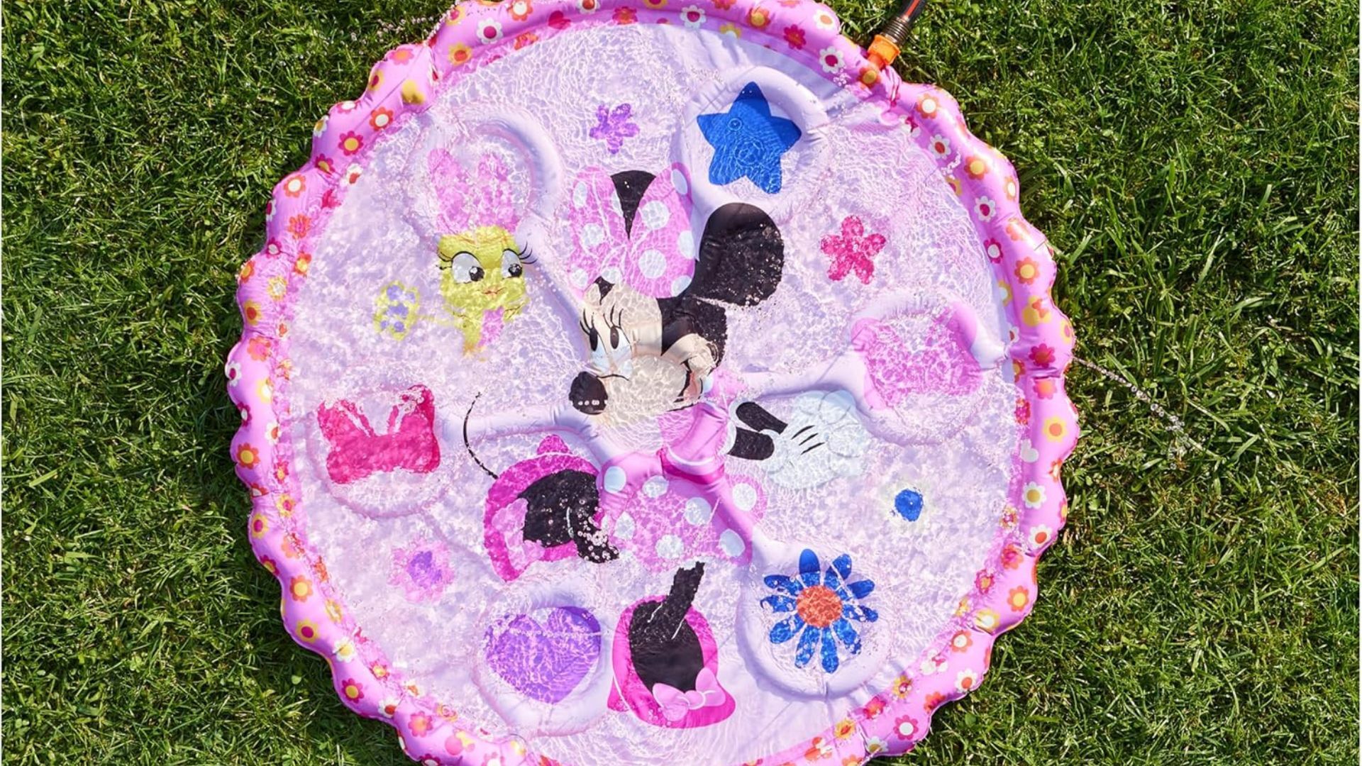 The Absolute Best Splash Pads For Toddlers You Can Get In Canada Right Now