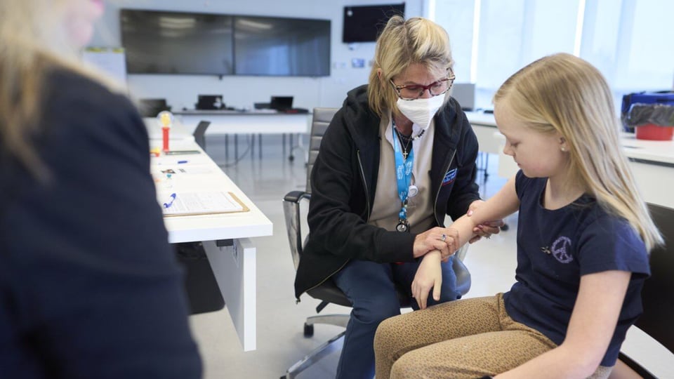 Doctor encourages vaccinations as measles cases continue to rise across Canada