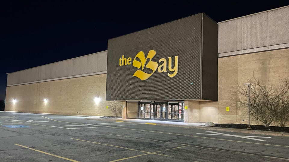 ‘Don’t get your hopes up’: Retail analyst on liquidation sales at The Bay
