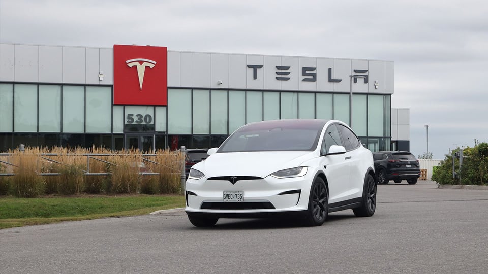 An abrupt end to Ottawa's EV rebate program