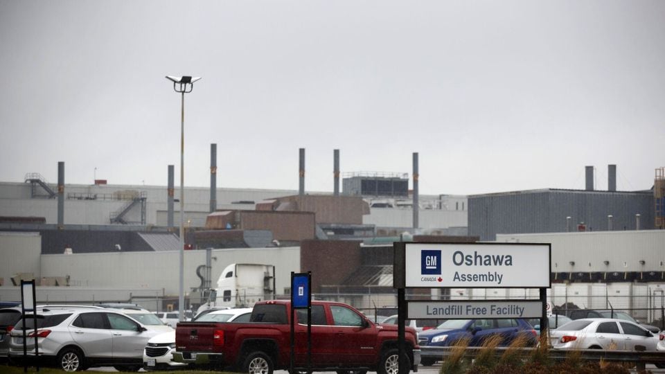 GM cancelling third shift at Oshawa, Ontario plant