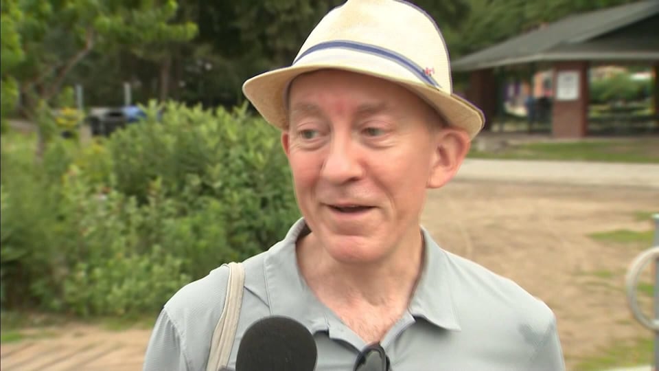 Heatwave ‘like walking through a bowl of soup’: Torontonians on muggy air