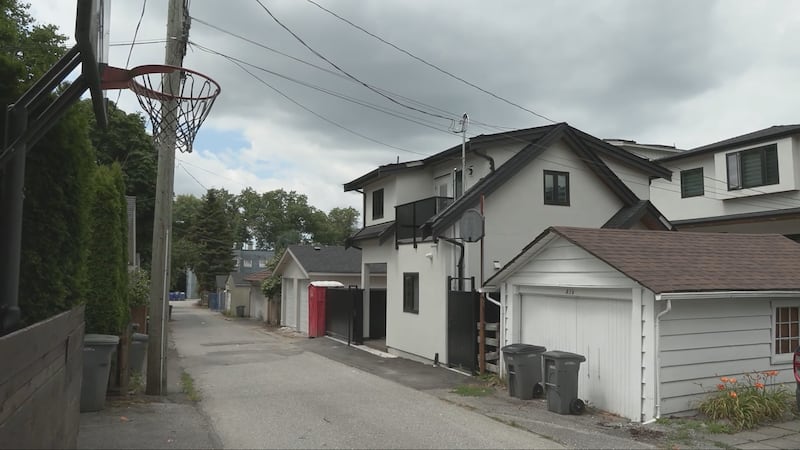 Vancouver explores subdividing laneway homes