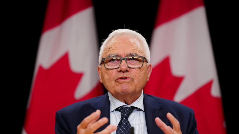 Official Languages Commissioner concerned about bilingualism in the public service